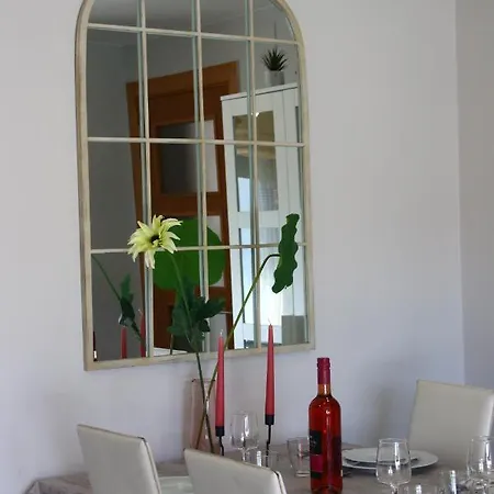 Apartament Seahomes Vacations, Beach&pool, In Fenals Lloret de Mar