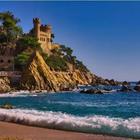 Seahomes Vacations, Beach&pool, In Fenals Apartament Lloret de Mar