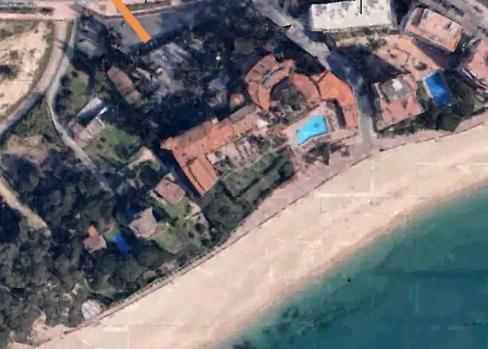 Beach&pool, Boutique With Free Parking, Full Equipped In Fenals Apartman *