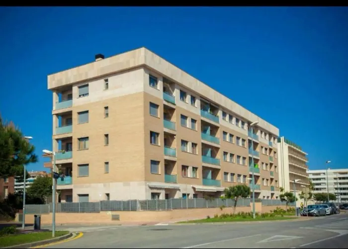 Beach&pool, Boutique With Free Parking, Full Equipped In Fenals Apartman